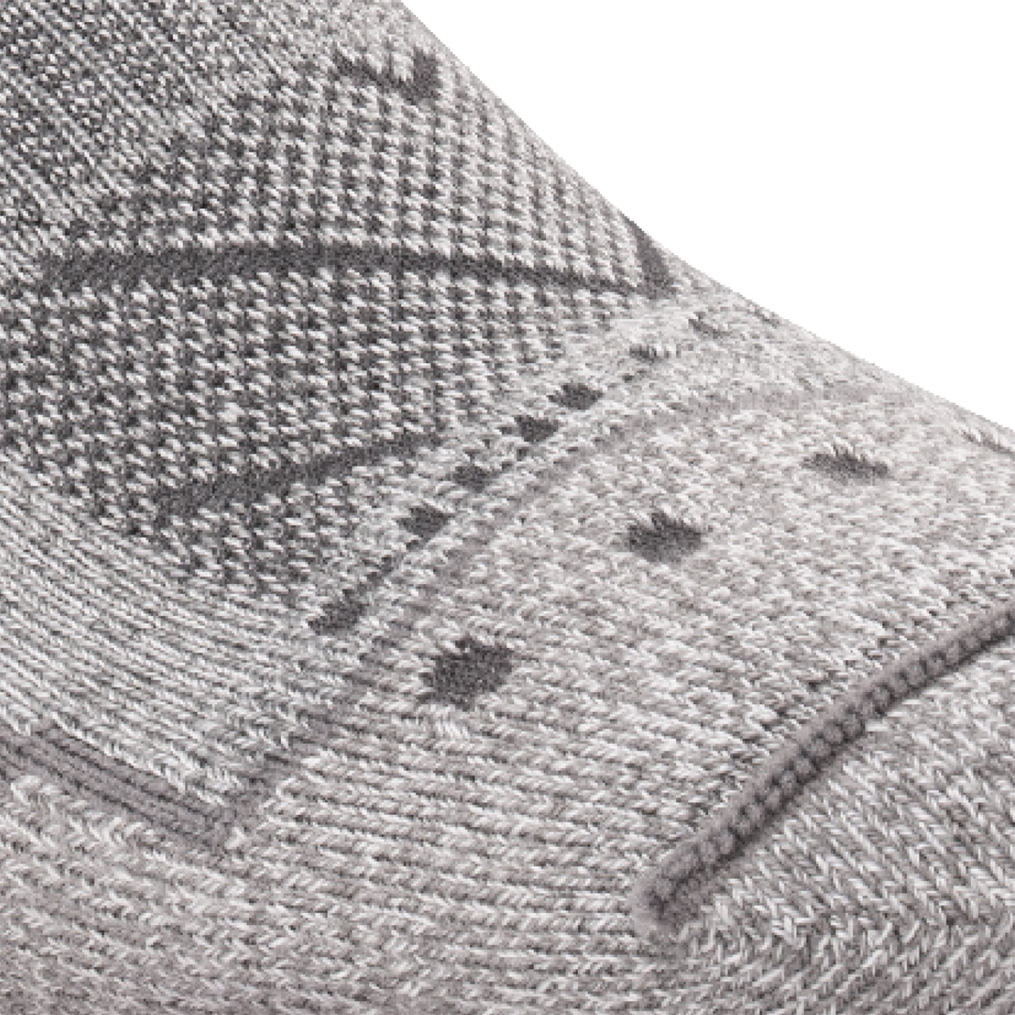 Close up view of air vents on Lightfeet Trail Light Grey Mini Crew Performance Running Sock