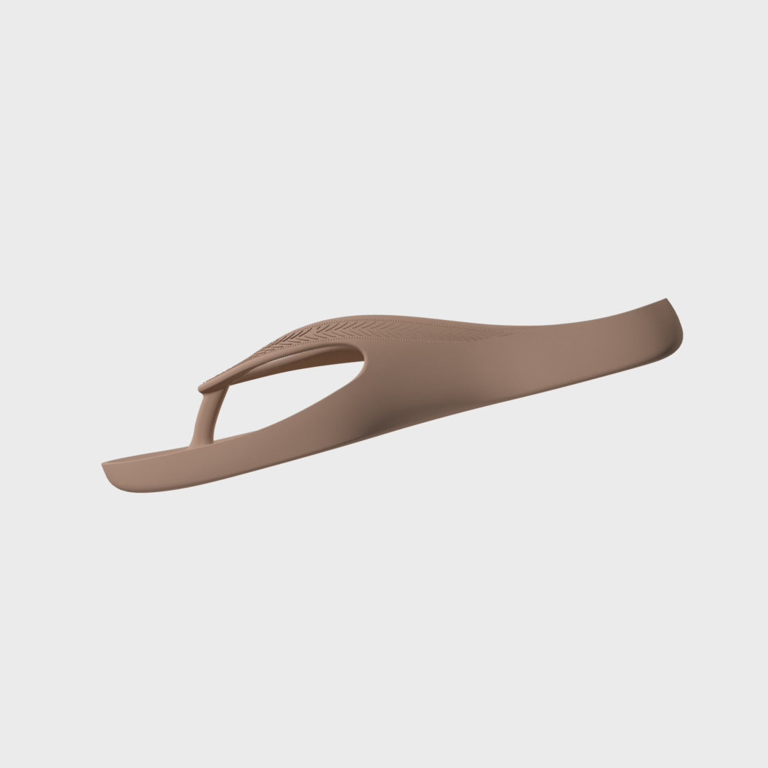 Lightfeet Arch Support Thong in Latte rotating 360 degrees